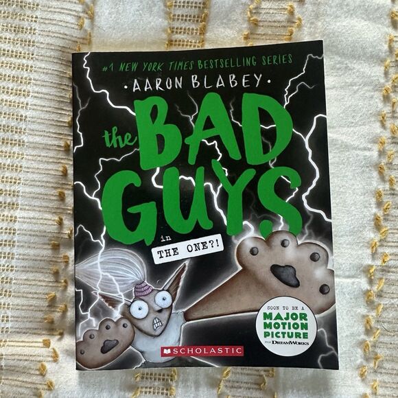 The Bad Guys by Aaron Blabey Book Set #12-14 Scholastic Books In Good Condition - Picture 2 of 9